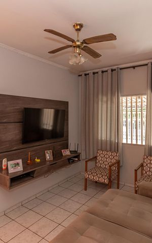 Casa à venda com 111m², 3 quartos e 6 vagasSala de Estar