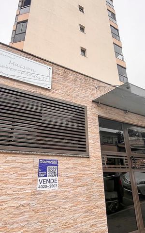 Apartamento à venda com 110m², 3 quartos e 2 vagasFachada + plaquinha