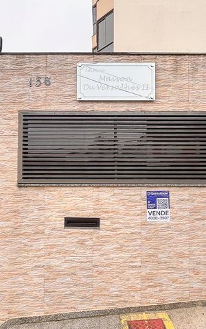 Apartamento à venda com 110m², 3 quartos e 2 vagasFachada + plaquinha