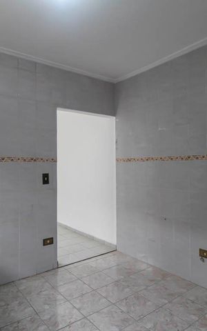 Casa para alugar com 36m², 1 quarto e 1 vaga Casa para alugar com 36m², 1 quarto e 1 vagaCozinha