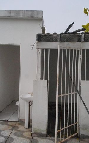 Casa à venda com 200m², 4 quartos e 2 vagasarea externa