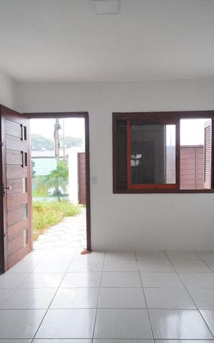 Casa à venda com 200m², 4 quartos e 2 vagassala