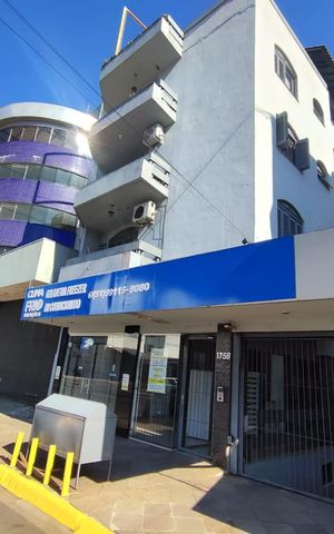 Apartamento para alugar com 250m², 3 quartos e 2 vagas