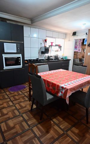 Casa à venda com 432m², 11 quartos e 2 vagas Casa à venda com 432m², 11 quartos e 2 vagasCozinha
