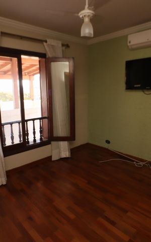 Casa à venda com 300m², 3 quartos e 2 vagasQuarto 2