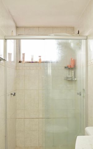Apartamento à venda com 95m², 3 quartos e 1 vaga Apartamento à venda com 95m², 3 quartos e 1 vagaBanheiro Social