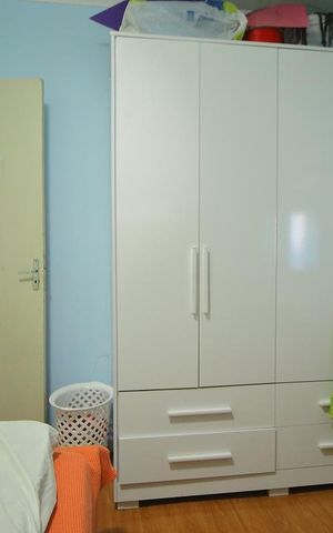 Casa à venda com 90m², 2 quartos e 3 vagasQuarto 2