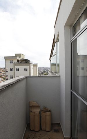 Apartamento à venda com 116m², 2 quartos e 1 vagaVaranda