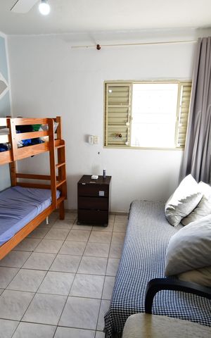 Casa para alugar com 202m², 3 quartos e 4 vagasSala - Fundos