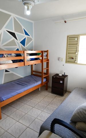 Casa para alugar com 202m², 3 quartos e 4 vagasSala - Fundos