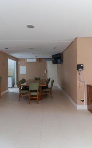 Apartamento para alugar com 108m², 3 quartos e 2 vagas Apartamento para alugar com 108m², 3 quartos e 2 vagasÁrea comum - Salão de festas