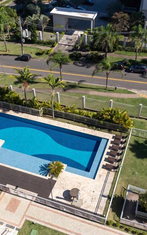 Apartamento para alugar com 108m², 3 quartos e 2 vagas Apartamento para alugar com 108m², 3 quartos e 2 vagasÁrea comum - Piscina