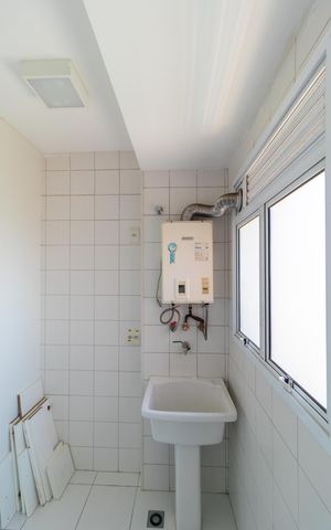 Apartamento para alugar com 108m², 3 quartos e 2 vagas Apartamento para alugar com 108m², 3 quartos e 2 vagasÁrea de Serviço