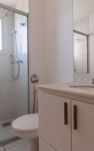 Apartamento para alugar com 108m², 3 quartos e 2 vagas Apartamento para alugar com 108m², 3 quartos e 2 vagasBanheiro da Suíte 02