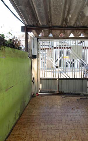 Casa à venda com 150m², 4 quartos e 2 vagas Casa à venda com 150m², 4 quartos e 2 vagasGaragem