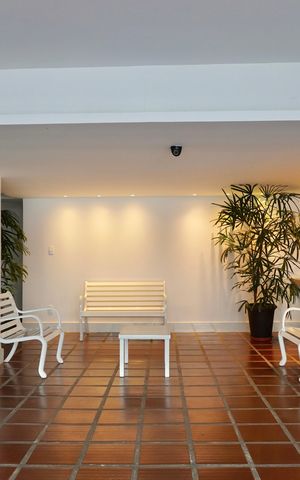 Apartamento para alugar com 85m², 2 quartos e 2 vagas Apartamento para alugar com 85m², 2 quartos e 2 vagasHall de entrada