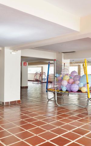 Apartamento para alugar com 85m², 2 quartos e 2 vagas Apartamento para alugar com 85m², 2 quartos e 2 vagasÁrea comum - Playground