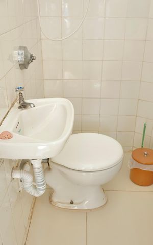 Apartamento para alugar com 85m², 2 quartos e 2 vagas Apartamento para alugar com 85m², 2 quartos e 2 vagasDependências de Serviço - Banheiro