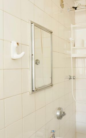 Apartamento para alugar com 85m², 2 quartos e 2 vagas Apartamento para alugar com 85m², 2 quartos e 2 vagasDependências de Serviço - Banheiro