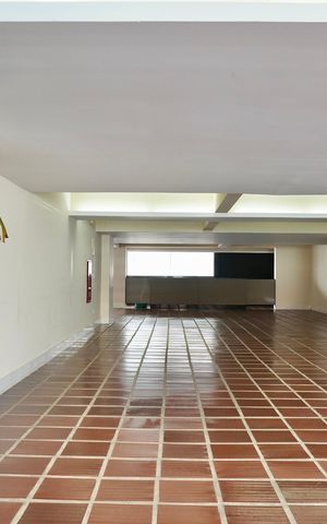 Apartamento para alugar com 85m², 2 quartos e 2 vagas Apartamento para alugar com 85m², 2 quartos e 2 vagasÁrea comum - Salão de festas
