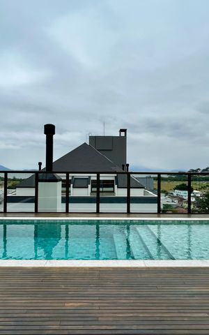 Studio para alugar com 39m², 1 quarto e sem vaga Studio para alugar com 39m², 1 quarto e sem vagaÁrea comum - Piscina