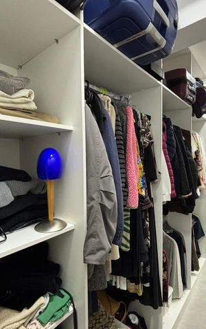 Apartamento para alugar com 89m², 3 quartos e 2 vagas Apartamento para alugar com 89m², 3 quartos e 2 vagasCloset da suíte 1