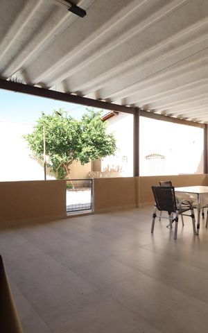 Casa para alugar com 312m², 3 quartos e 4 vagasVaranda