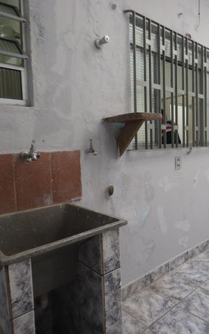 Casa à venda com 39m², 1 quarto e sem vagaLavanderia