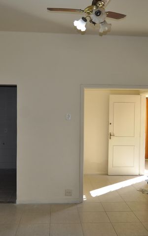 Apartamento à venda com 120m², 3 quartos e sem vagaSala