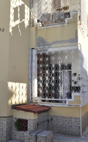 Apartamento à venda com 120m², 3 quartos e sem vagaÁrea externa