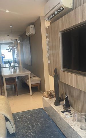 Apartamento à venda com 81m², 2 quartos e 1 vaga Apartamento à venda com 81m², 2 quartos e 1 vagaSala