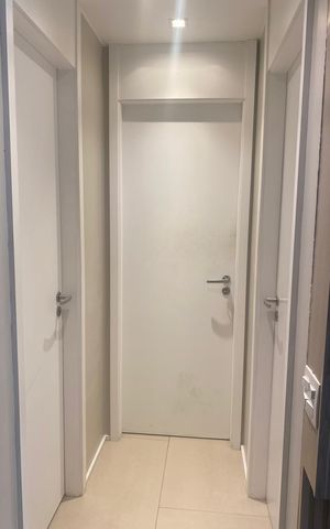 Apartamento à venda com 81m², 2 quartos e 1 vaga Apartamento à venda com 81m², 2 quartos e 1 vagaCorredor