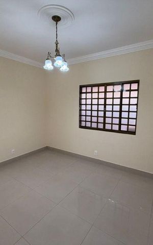 Casa para alugar com 230m², 3 quartos e 3 vagas Casa para alugar com 230m², 3 quartos e 3 vagasQuarto