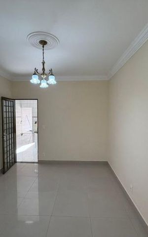 Casa para alugar com 230m², 3 quartos e 3 vagas Casa para alugar com 230m², 3 quartos e 3 vagasSala