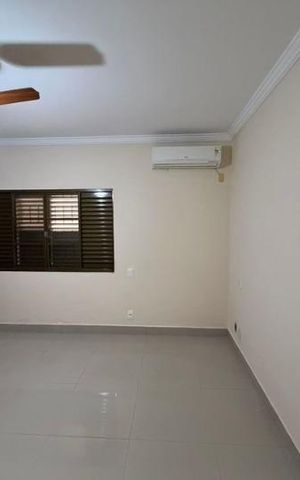 Casa para alugar com 230m², 3 quartos e 3 vagas Casa para alugar com 230m², 3 quartos e 3 vagasQuarto