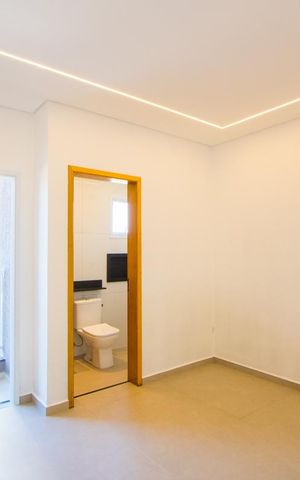 Casa à venda com 104m², 3 quartos e 2 vagas Casa à venda com 104m², 3 quartos e 2 vagasQuarto 1 - Suíte