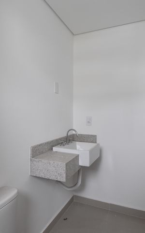 Apartamento à venda com 215m², 3 quartos e 2 vagasBanheiro da Suíte