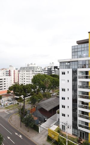Apartamento à venda com 215m², 3 quartos e 2 vagasSacada da Sala
