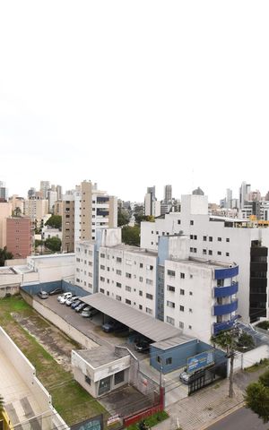 Apartamento à venda com 215m², 3 quartos e 2 vagasSacada da Sala
