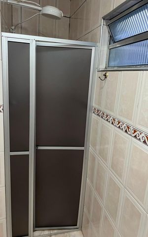 Casa para alugar com 120m², 3 quartos e 2 vagas Casa para alugar com 120m², 3 quartos e 2 vagasBanheiro