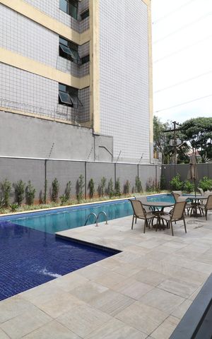 Apartamento à venda com 34m², 2 quartos e sem vagaÁrea comum - Piscina