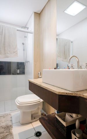 Apartamento à venda com 205m², 3 quartos e 2 vagasBanheiro