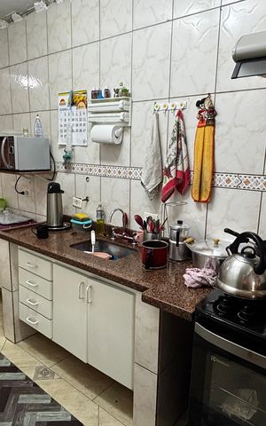Casa à venda com 233m², 4 quartos e 2 vagas Casa à venda com 233m², 4 quartos e 2 vagasCozinha