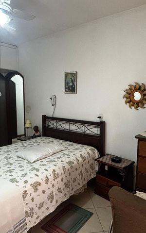 Casa à venda com 233m², 4 quartos e 2 vagas Casa à venda com 233m², 4 quartos e 2 vagasSuite