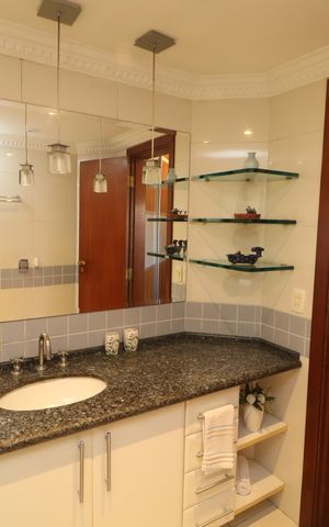 Apartamento à venda com 185m², 4 quartos e 3 vagasBanheiro da Suíte 2