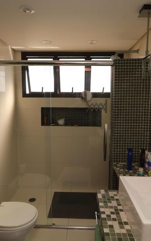 Apartamento à venda com 185m², 4 quartos e 3 vagasBanheiro