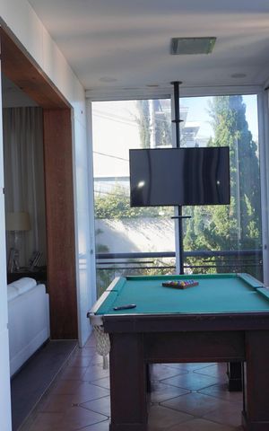 Casa de condomínio para alugar com 450m², 4 quartos e sem vagaVaranda