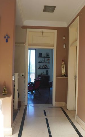 Casa de condomínio para alugar com 450m², 4 quartos e sem vagaHall