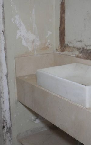 Casa de condomínio para alugar com 450m², 4 quartos e sem vagaLavabo