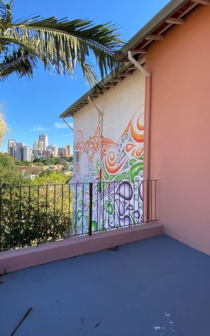 Casa para alugar com 247m², 5 quartos e 2 vagas